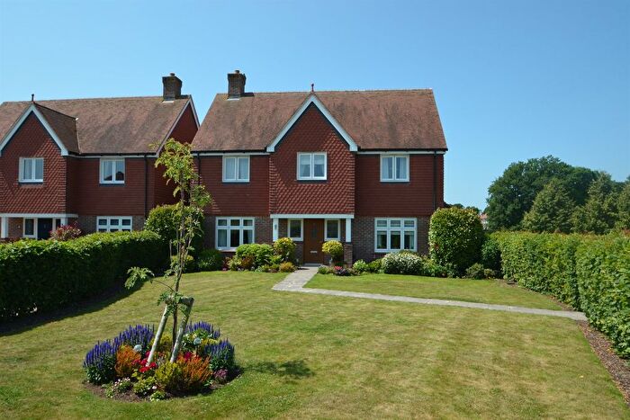 4 Bedroom Detached House For Sale In Pavilion Close, Thakeham, Pulborough, West Sussex, RH20