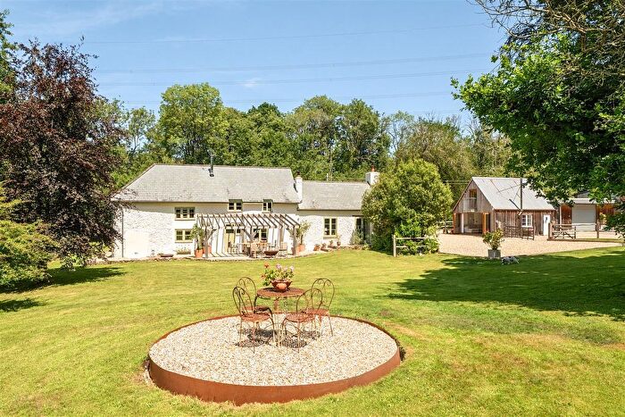 4 Bedroom Farmhouse For Sale In Hawkchurch, Axminster, EX13