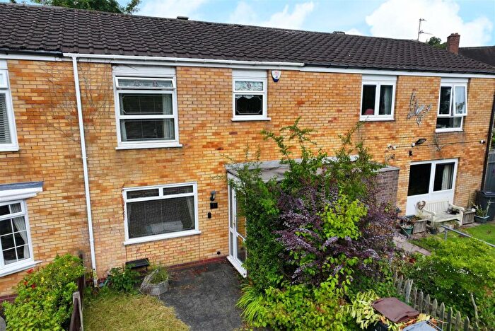 3 Bedroom Terraced House For Sale In Kitswell Gardens, Bartley Green, Birmingham, B32
