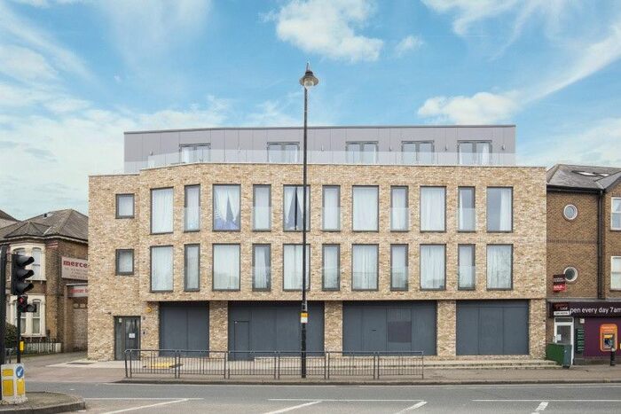 1 Bedroom Flat To Rent In Mitcham Road, Tooting, SW17