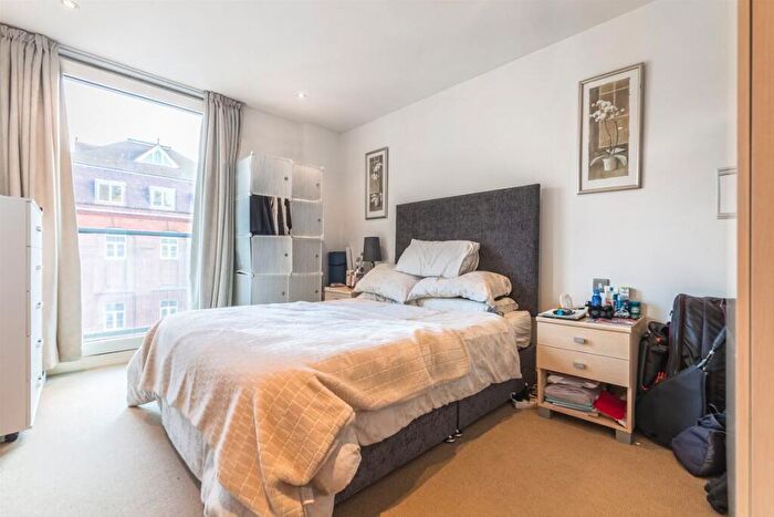 1 Bedroom Flat For Sale In Brewhouse Yard, Old Street, EC1V - Photo 8