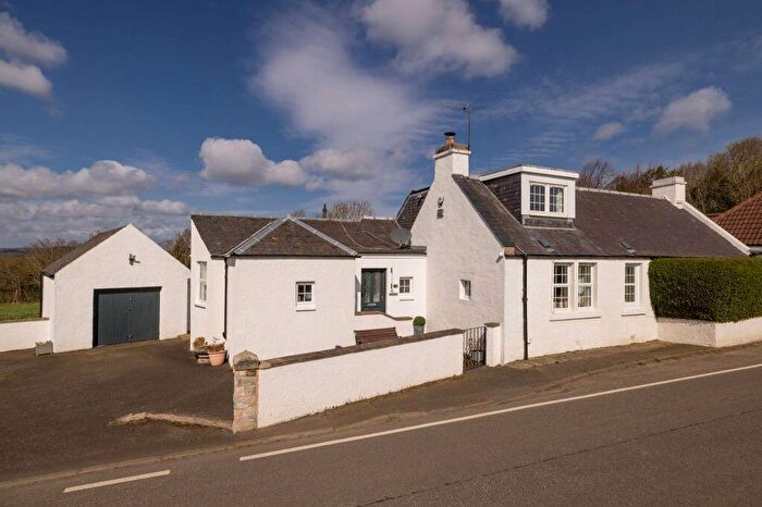 3 Bedroom Semi Detached House For Sale In Cammo Road, Cammo, Edinburgh, EH12