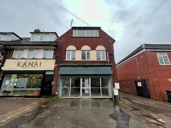 3 Bedroom Flat To Rent In Haunch Lane, Birmingham, West Midlands, B13