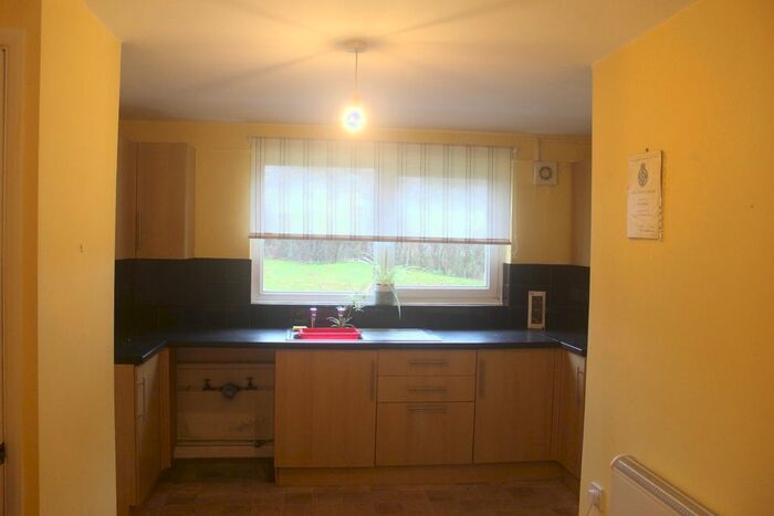 2 Bedroom Flat To Rent In Ormesby Road, Norwich, NR10