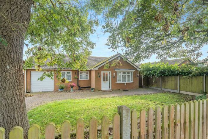 3 Bedroom Bungalow For Sale In Church Lane, Croft, Skegness, PE24