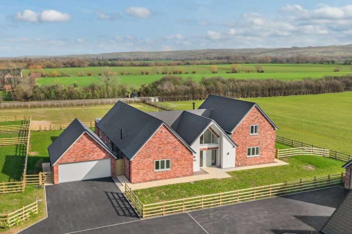 4 Bedroom Detached House For Sale In Sister Elms Drive, Sedgeberrow, Evesham, WR11