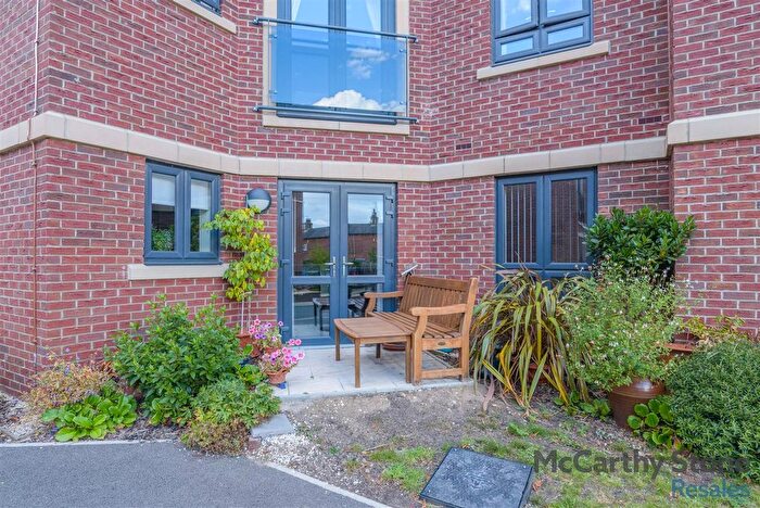 1 Bedroom Flat For Sale In Whitaker Grange New Street, Ossett, WF5