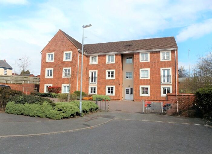 1 Bedroom Flat For Sale In Railway View, Hednesford, WS12
