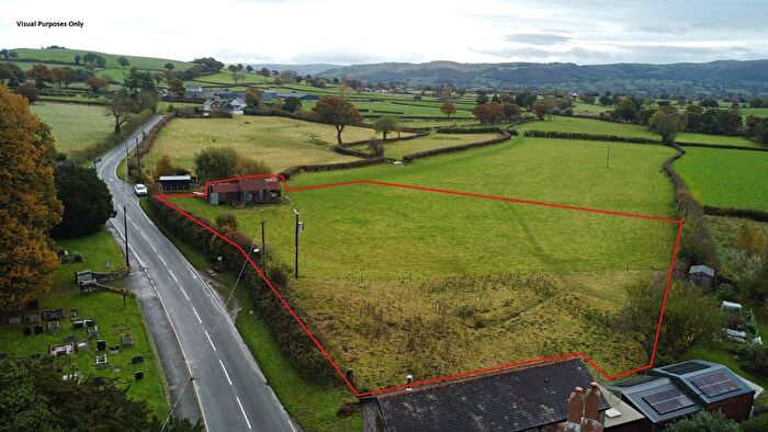 2 Bedroom Property For Sale In Llanwnog, Caersws, Powys, SY17