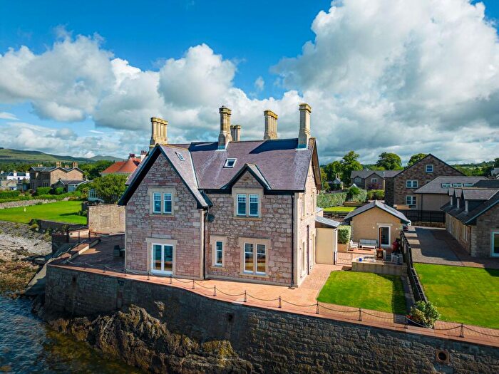 5 Bedroom Villa For Sale In The View, Rockfort, Helensburgh, G84