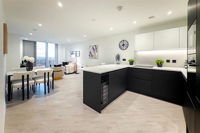 2 Bedroom Apartment To Rent In Vista River Gardens, M3