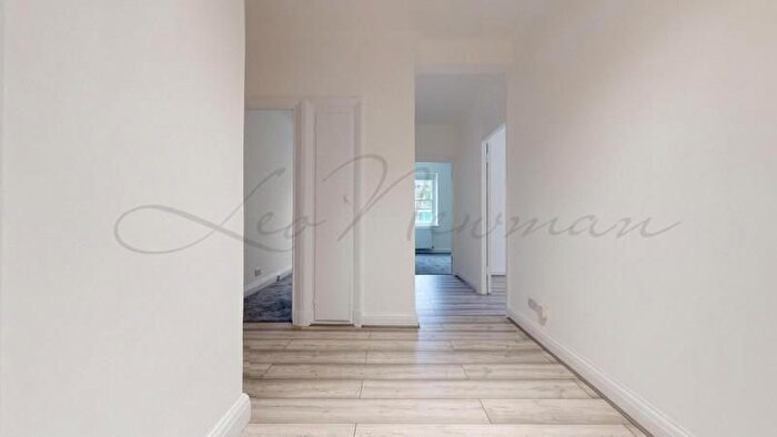 2 Bedroom Flat To Rent In Brampton Grove, Hendon, NW4