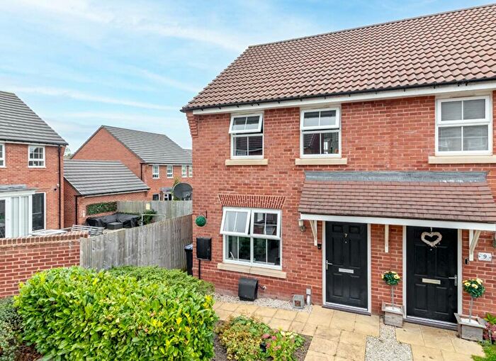 2 Bedroom House For Sale In Brookfield Fold, Hampsthwaite, Harrogate, HG3