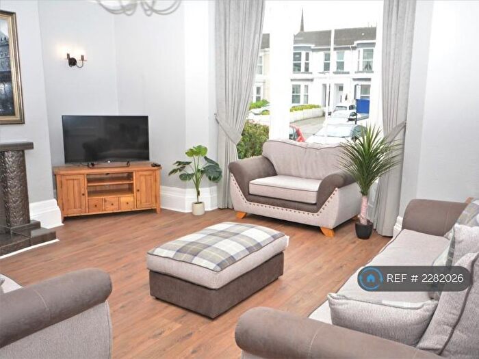 6 Bedroom Terraced House To Rent In Bath Street, Southport, PR9