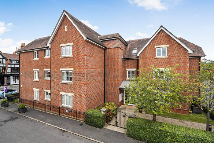 2 Bedroom Apartment To Rent In Wyndale Close, Henley-on-Thames, Oxfordshire, RG9