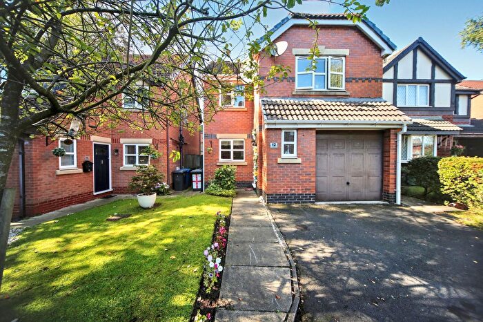 4 Bedroom Detached House For Sale In Crossford Close, Wigan, WN3