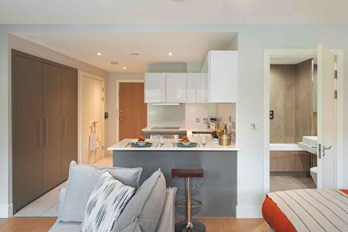 Apartment To Rent In Clay, Dakota & Montana, Wembley, HA9