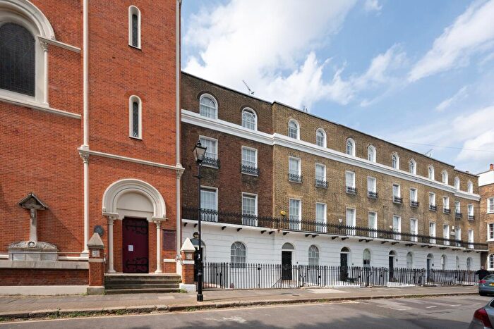 5 Bedroom Town House For Sale In Duncan Terrace, London, N1