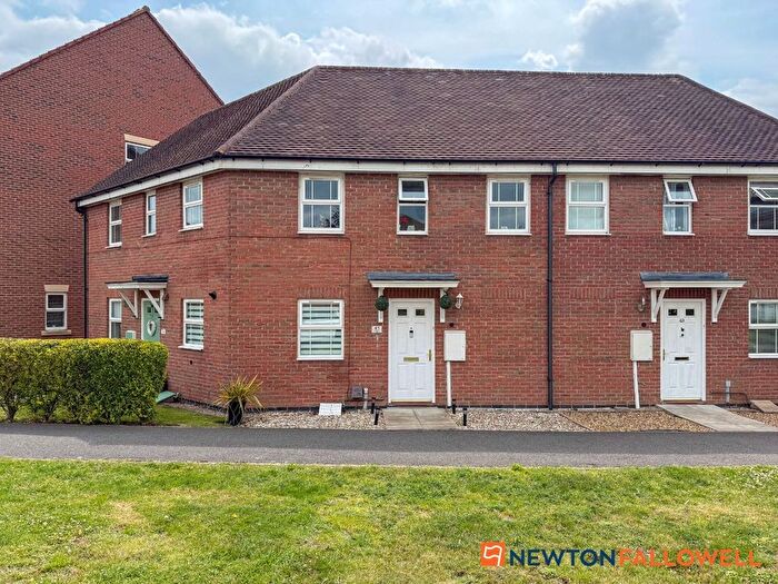 2 Bedroom Flat For Sale In Goldstraw Lane, Fernwood, NG24