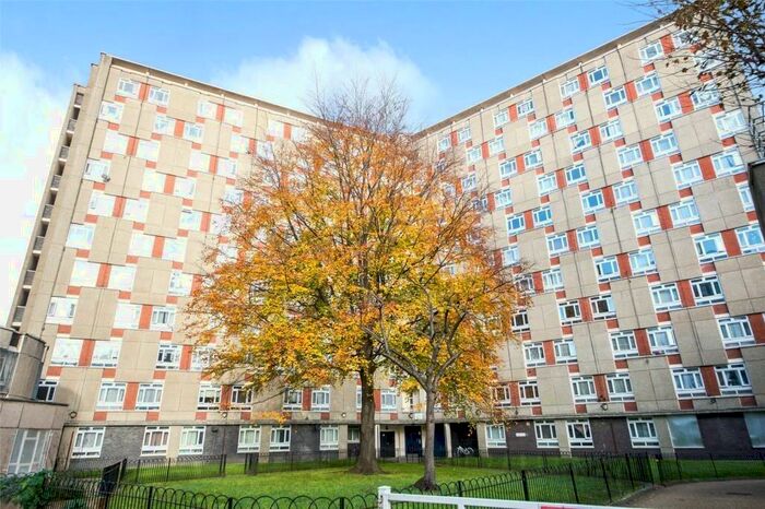 2 Bedroom Apartment To Rent In Ravenscroft Street, Shoreditch, London, E2