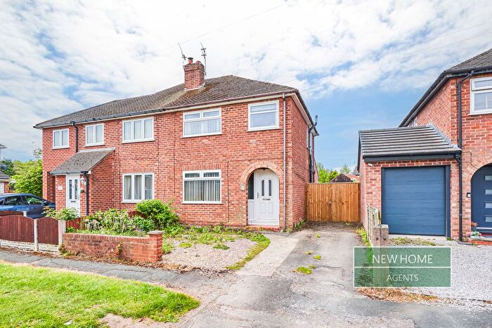 3 Bedroom Semi-Detached House For Sale In Greenlea Close, Whitby, Ellesmere Port, CH65