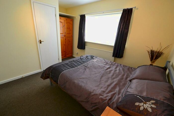 2 Bedroom End Of Terrace House To Rent In Ancroft Street, Manchester, Hulme, M15