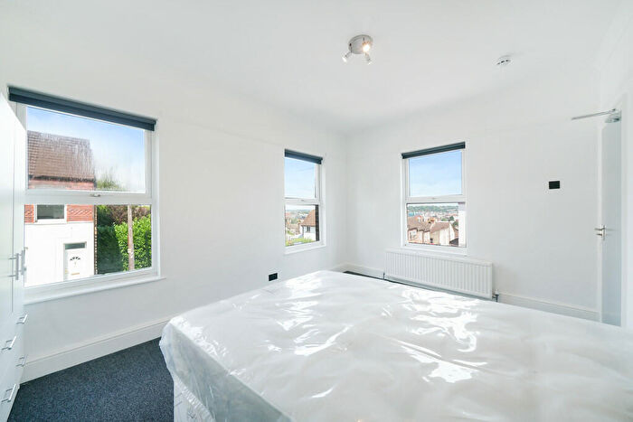 1 Bedroom End Of Terrace House To Rent In St Pauls Road, Luton, LU1