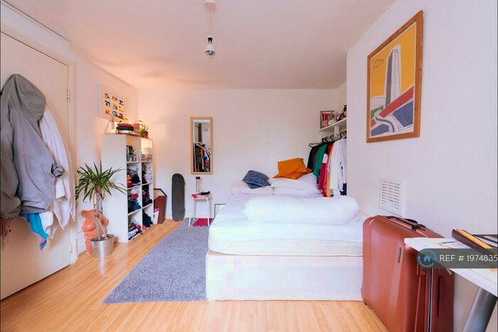 4 Bedroom Terraced House To Rent In Friary Road, London, SE15