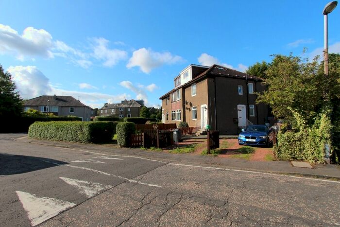 2 Bedroom Flat To Rent In Carrick Knowe Gardens, Carrick Knowe, Edinburgh, EH12