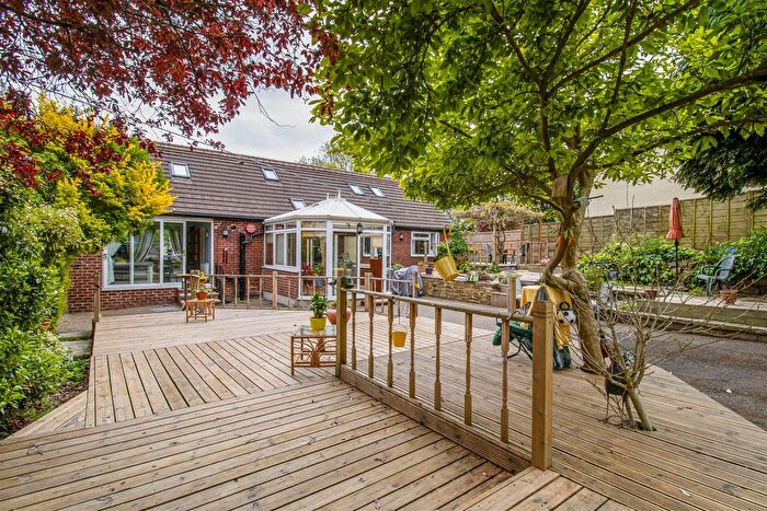 5 Bedroom Detached Bungalow For Sale In Wakefield Road, Horbury, Wakefield, WF4