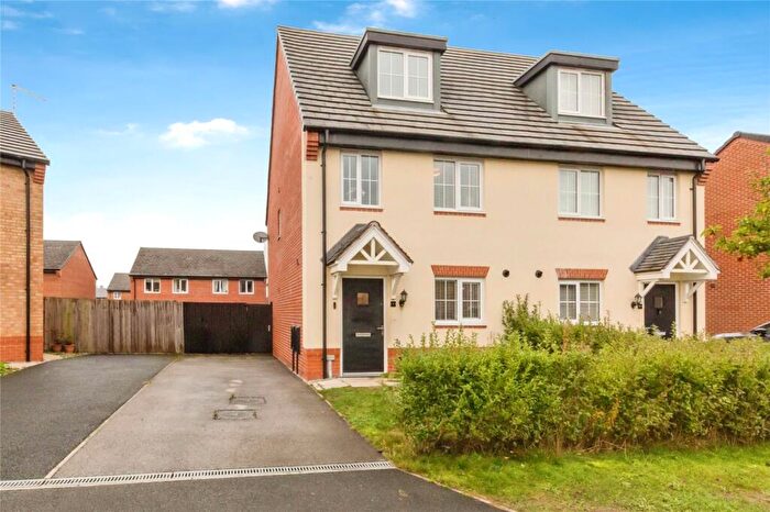3 Bedroom Semi-Detached House For Sale In George Crawford Road, Crewe, Cheshire, CW1