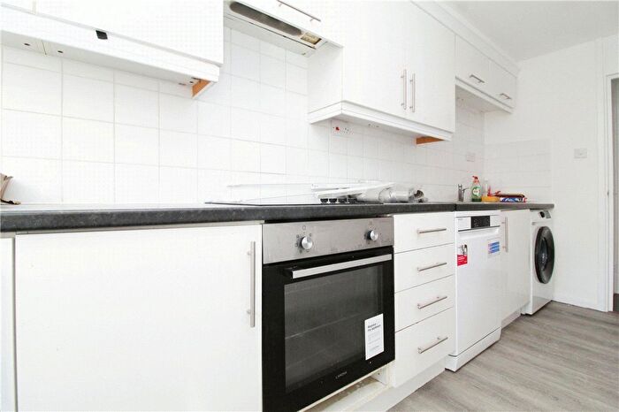2 Bedroom Flat To Rent In Duppas Hill Road, Croydon, CR0