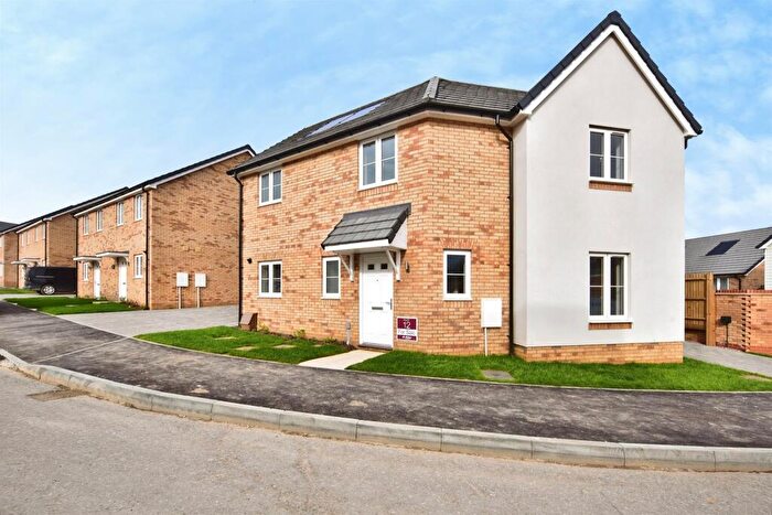 3 Bedroom Detached House For Sale In Chestnut Grove, Borden, Sittingbourne, ME9