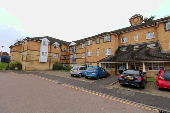 1 Bedroom Flat To Rent In Earls Meade, Luton, LU2
