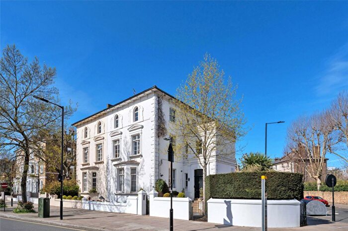 3 Bedroom Flat For Sale In Lauderdale Road, London, W9