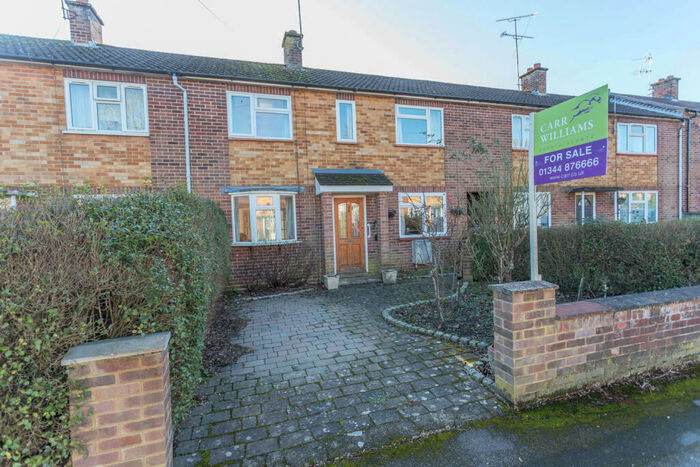 2 Bedroom Terraced House For Sale In Hilltop Close, Cheapside, Ascot, Berkshire, SL5