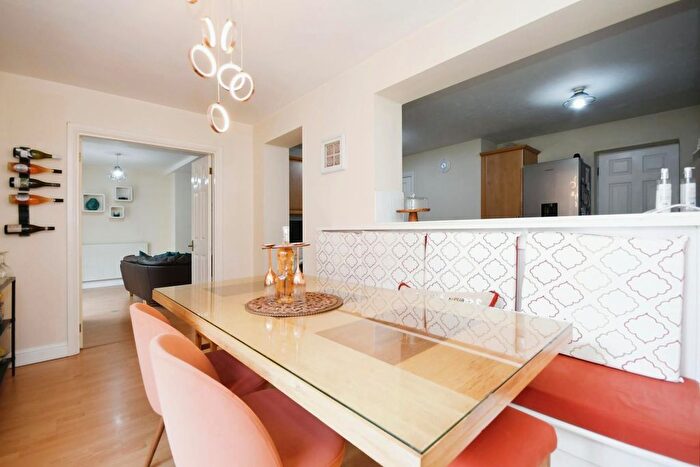 4 Bedroom Detached House For Sale In Periwood Grove, Woodseats, Sheffield, S8