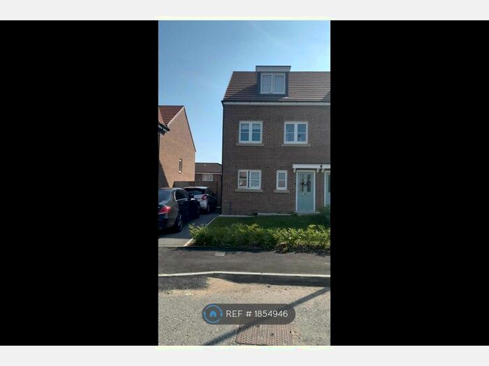 3 Bedroom Semi-Detached House To Rent In Waudby Way, Hull, HU9