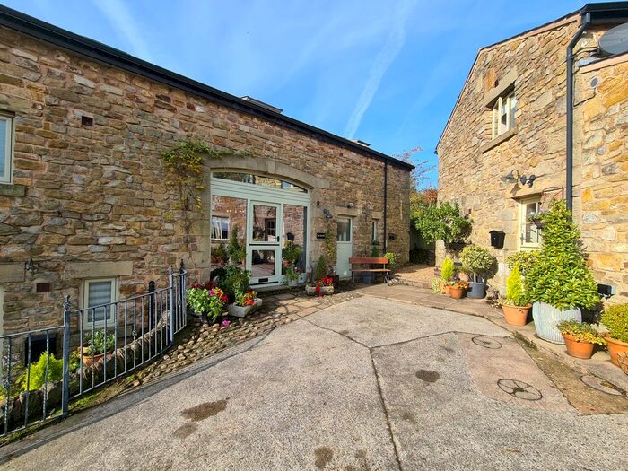 3 Bedroom Barn Conversion For Sale In Crombleholme Fold, Whitechapel, PR3