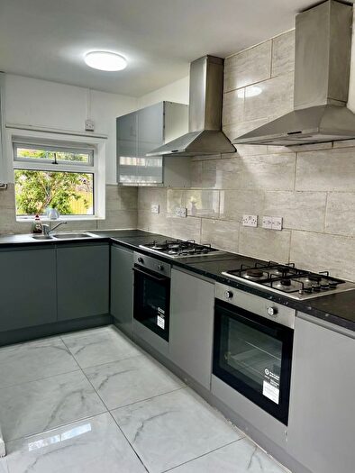 5 Bedroom Terraced House To Rent In Wyeverne Road, Cathays, Cardiff, CF24