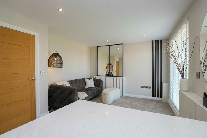 2 Bedroom Apartment For Sale In Staveley Road, Poolsbrook, S43