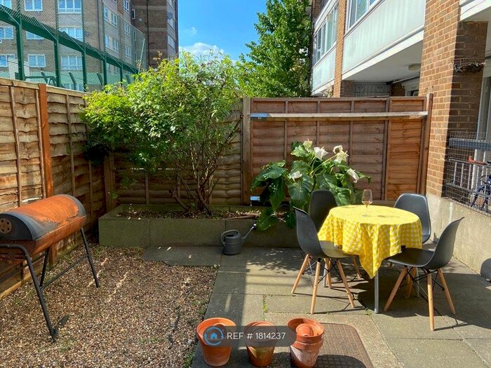 4 Bedroom Maisonette To Rent In Bradley Lynch Court, London, E2