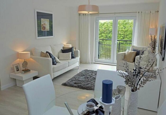 2 Bedroom Flat To Rent In Lulworth Place, Warrington, WA4