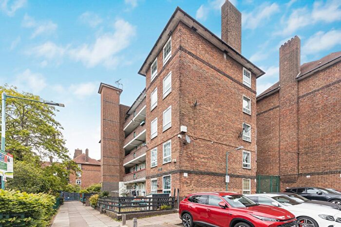 4 Bedroom Flat For Sale In Maygood Street, London, N1