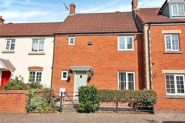 3 Bedroom Terraced House For Sale In Ulysses Road, Swindon, Wiltshire, SN25