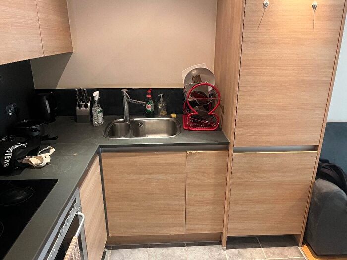 2 Bedroom Apartment To Rent In Worcester Street, Birmingham, B2