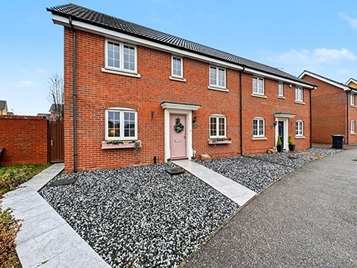 3 Bedroom Semi Detached House For Sale In Warbler Way, Stowmarket, IP14