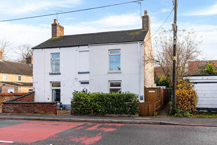 2 Bedroom End Of Terrace House For Sale In Lincoln Road, Metheringham, Lincoln, LN4
