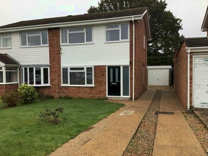 3 Bedroom Property To Rent In The Moorings, College Avenue, Maidstone, ME15