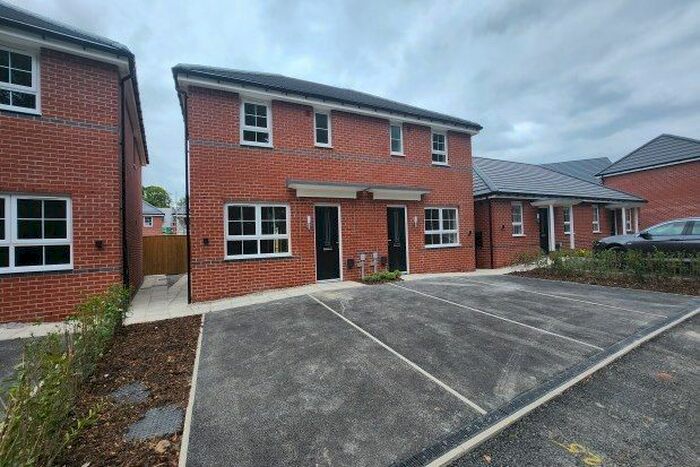 3 Bedroom Semi-Detached House To Rent In Cornflower Drive, Preston, PR3